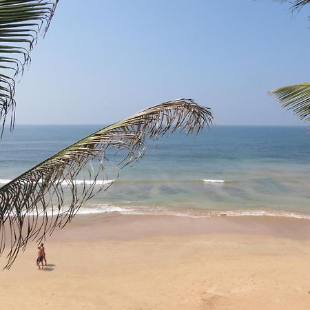 Mountain Wave Hotel And Surfshop Hikkaduwa Rom bilde